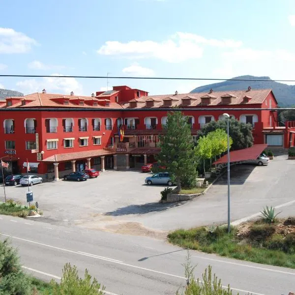 Hotel La Rueda 3000, hotel v destinaci Mora de Rubielos