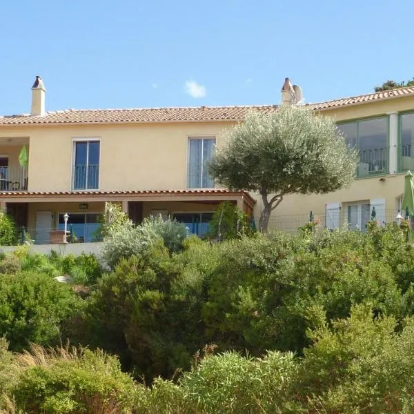 Résidence Casa Régina, hotel v destinaci Propriano