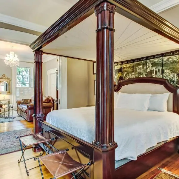 17 E Jones Street Parlor, ξενοδοχείο στη Σαβάνα