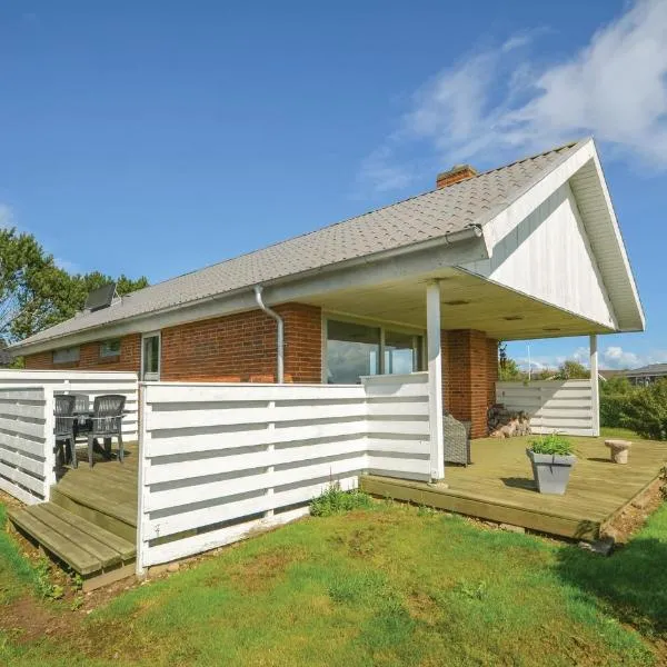Three-Bedroom Holiday Home In Hurup Thy, hotel in Doverodde