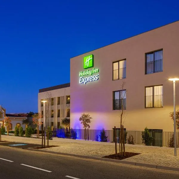 Holiday Inn Express Évora by IHG, hotel v destinaci Évora