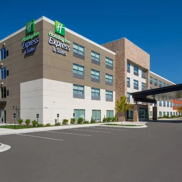 Holiday Inn Express & Suites Muskegon - Grand Haven by IHG – hotel w mieście Muskegon