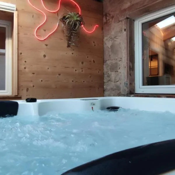 O'Cœur de la Roche - Jacuzzi et Hammam privatif, hotel v destinácii Saint-Blaise-la-Roche