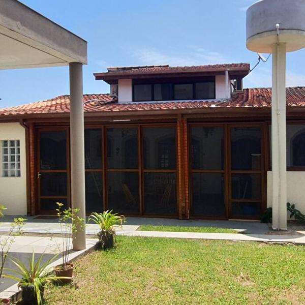 Casa na mococa fundos, ar-condicionado, condomínio