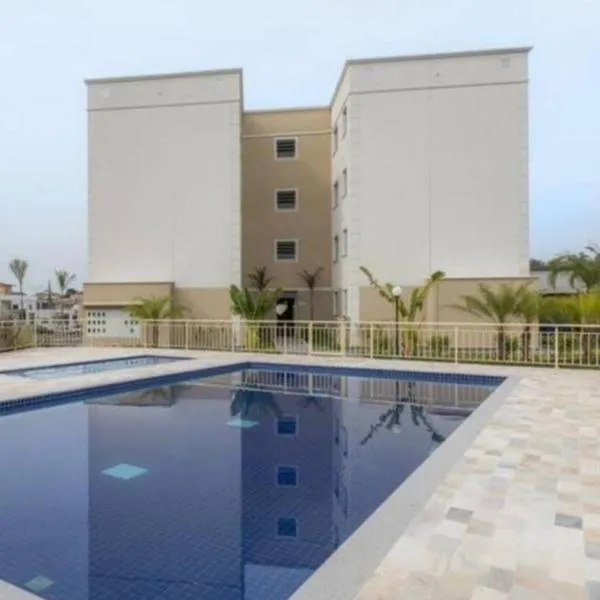 Apartamento Mobiliado a 10 min de Florianópolis, hotel en São José