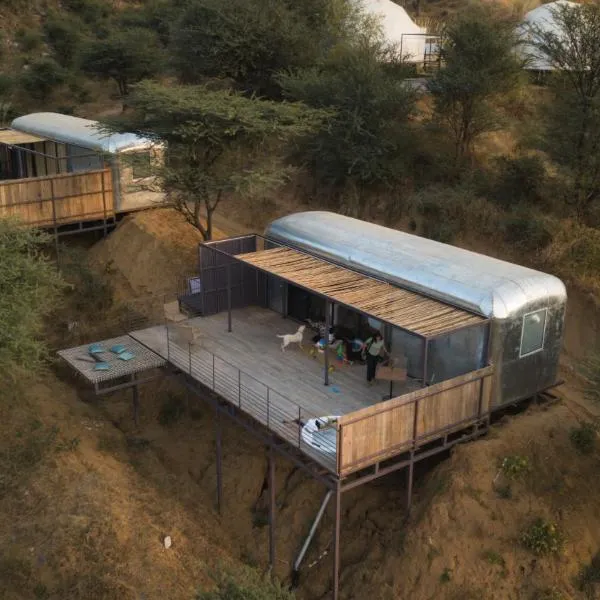 Teela- The Glamping Resort, Jaipur, hotel v destinaci Udāsar