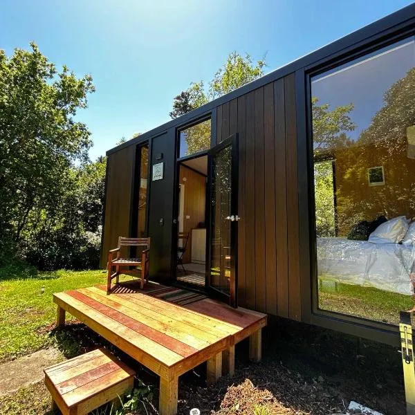 Kereru Creek by Tiny Away, hotel v destinaci Tataraimaka