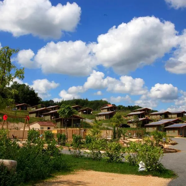 Terres de France - Les Hameaux de Pomette, hotel in Marminiac
