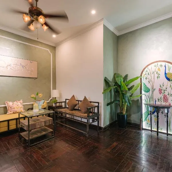 Legume House - 50m to Hoan Kiem lake, hotel v Hanoji