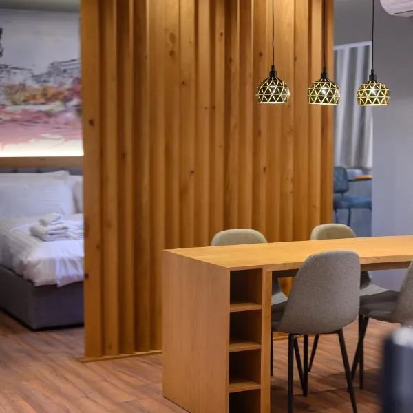 Adore Home, hotel in Tirana