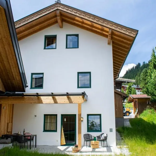 Reichenspitzblick Appartement, hotel v destinaci Königsleiten