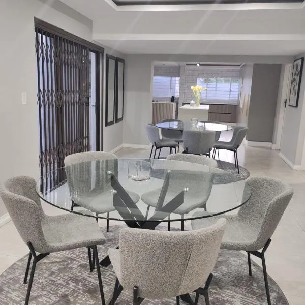 La Grace, hotel a Kempton Park