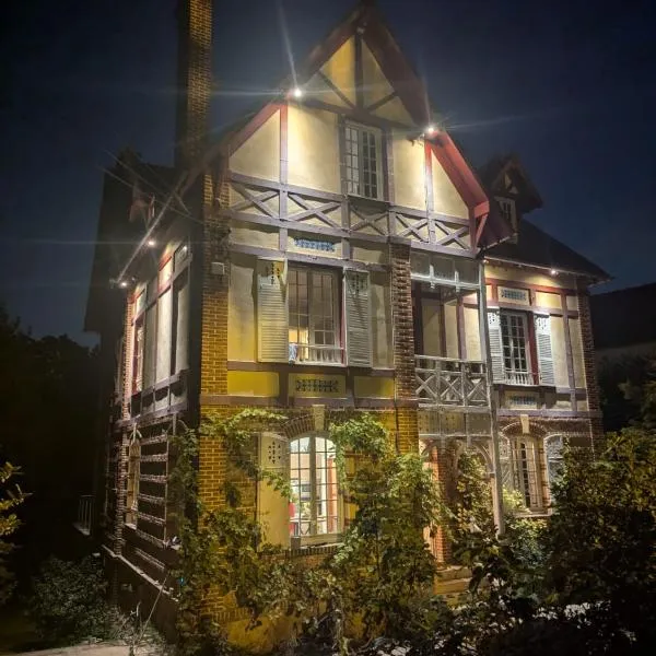 Au Bonheur des Voyageurs, 30' de Paris, hotel v destinaci Villennes-sur-Seine