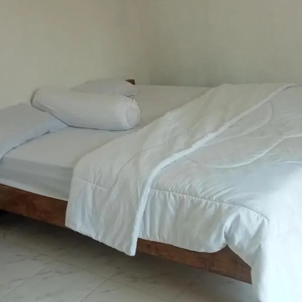 The GARE'S VILLA MANDALIKA 2, hotel a Kuta Lombok