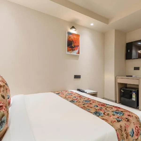 FabHotel Red Vibe photo 2