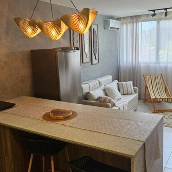 Vila Manah 203, Quarto e sala, acomoda 4 pessoas com Ar Condicionado, Wifi, Smart Tv, Cozinha completa, Portaria 24h e Estacionamento - Foto 2