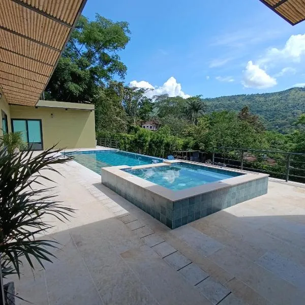 Casa Mezcal, hotel v destinaci Villeta