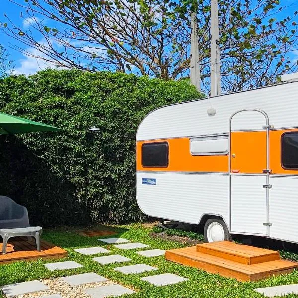 Trailer Experience - Moradas Campeche Pé na Areia, готель у місті Флоріанополіс