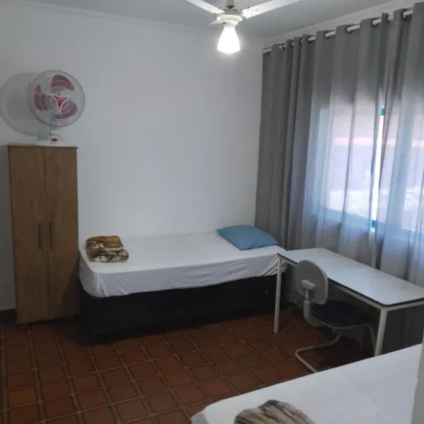 Hotel Pousada Liberdade, hotel in Pindamonhangaba