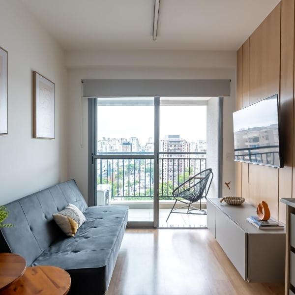 Apartamento com Varanda - Moema