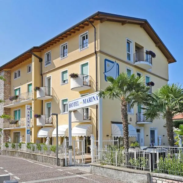 Hotel Marina, hotel Bardolinóban