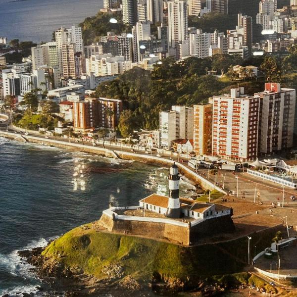 Apartamento Pôr do Sol Farol da Barra AC