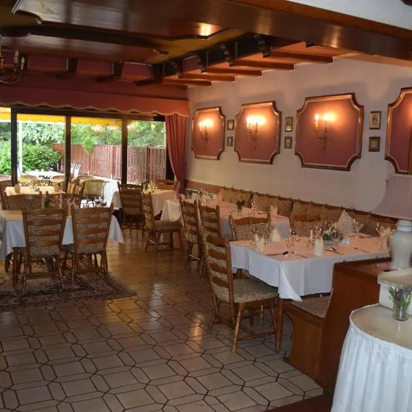 Alte Dorfschänke, hotel v destinaci Kinderbeuern