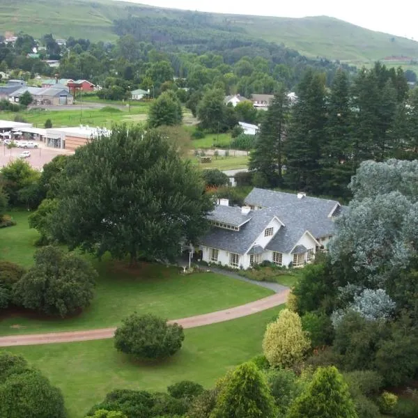 Cedar Garden, hotel a Nsimbini