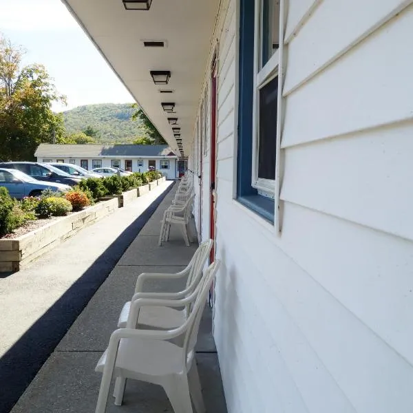 Monument Mountain Motel, hotel v destinaci Great Barrington