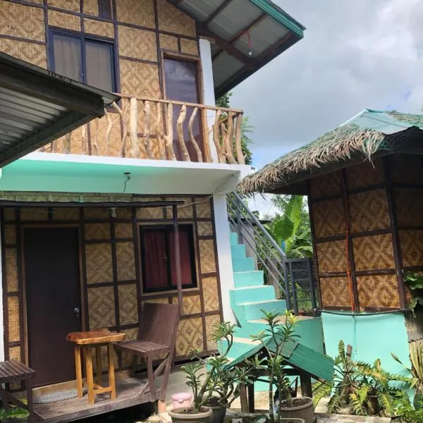 Fely's Homestay, hotel v destinaci Batuan