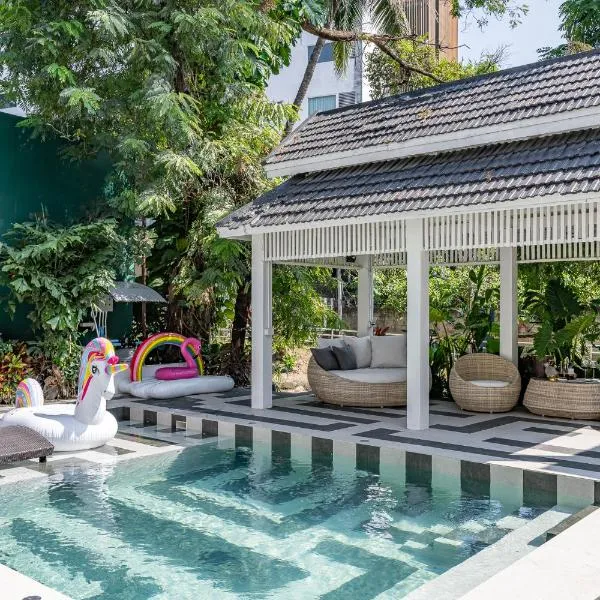 CLEOPATRA POOL VILLA I Prime Location - Near The Famous Night Bazzar, 5 Minutes from the old city, hotel v destinaci Chiang Mai