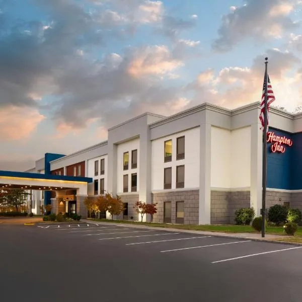 Hampton Inn Roanoke/Hollins - I-81, hotel v destinaci Roanoke
