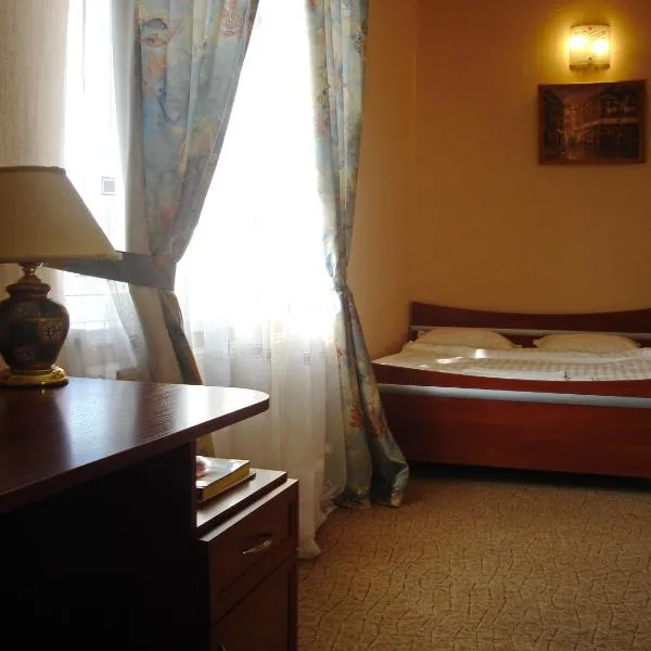 Izumrud, hotel v Užhorodu