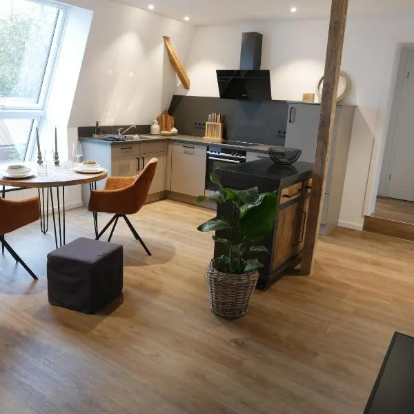 Weidehof kleiner Heuboden, hotel a Jübek