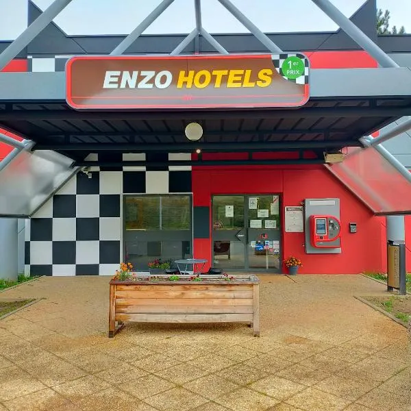 ENZO HOTEL 1er PRIX, hotel v destinaci Coudes
