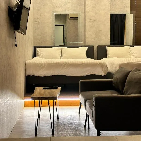 THE BEDROOM Imaizumi、福岡市のホテル