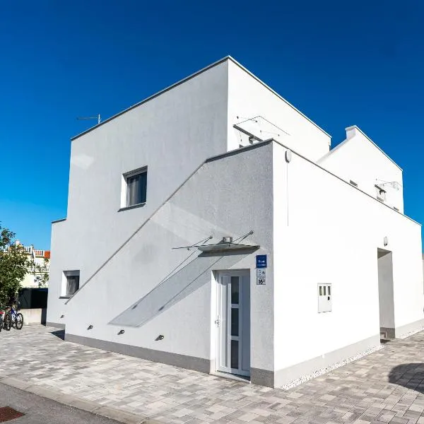 Apartmani Hiza i Vila – hotel w mieście Betina