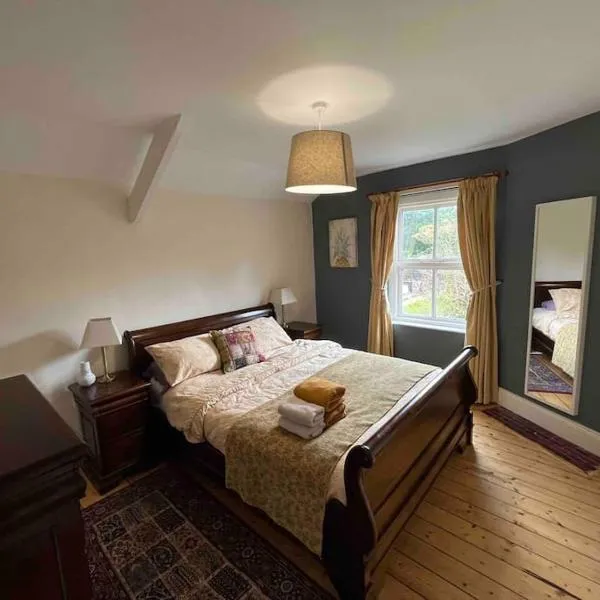 Bridge End Cottage, Northumberland - sleeps 4, hotel v destinaci Thropton