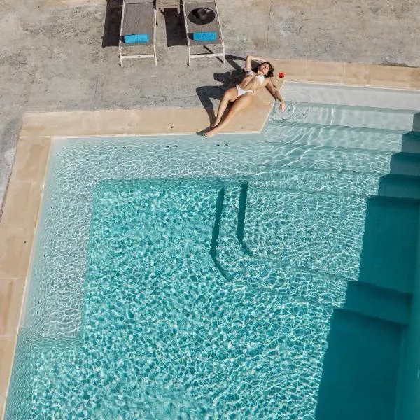 Villaggio Mare Suites, hotel a Kalamaki