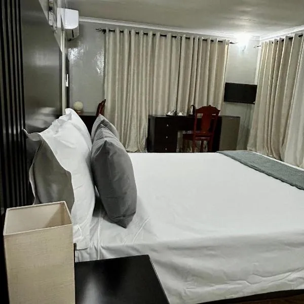 Agago Boon Guest house, hotell i Serowe