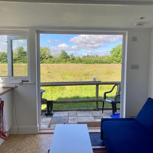 April Cottage Meadow Studio, hotel v destinácii Mere