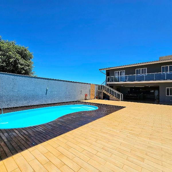 Casa 4 quartos 4 banheiros prox Cataratas e Aeropo