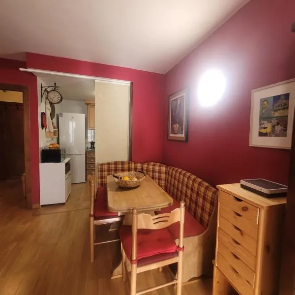 Magic Pirineos, hotel a Anciles
