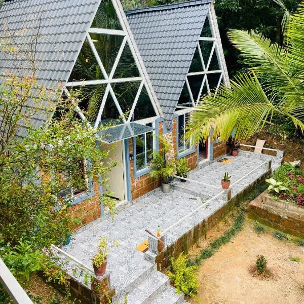 LAKSHMI NIKUNj Estate Stay, hótel í Madikeri