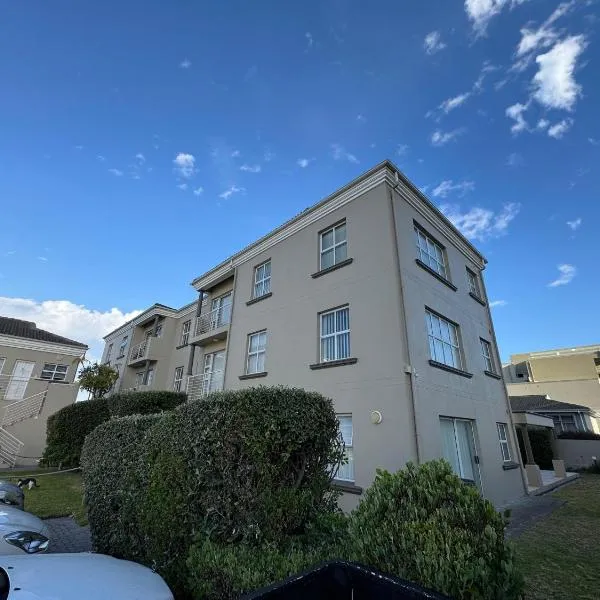 Unwind at Coral Bloubergstrand，布魯堡史特蘭的飯店