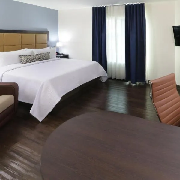 Candlewood Suites - Celaya by IHG, hotel in Celaya