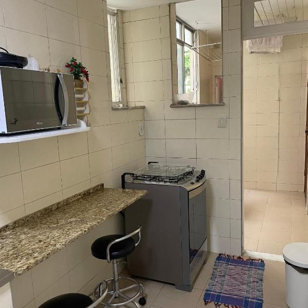Apartamento grande, confortável, metrô, praias - Foto 3