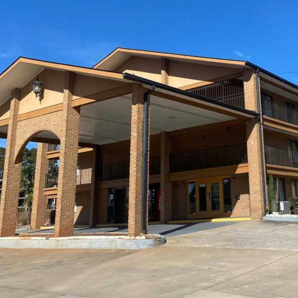 American Inn and Suites - Atlanta Airport Jonesboro I-75, hotel v destinaci Jonesboro
