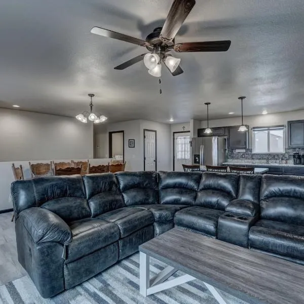 Mini-Rushmore, Lots of Street Parking!, Hotel in Rapid City