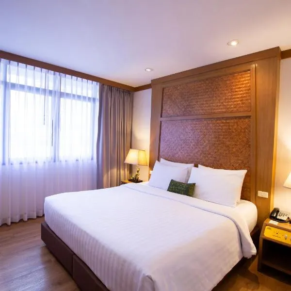 The Tarntawan Hotel Surawong Bangkok: Bangkok'ta bir otel